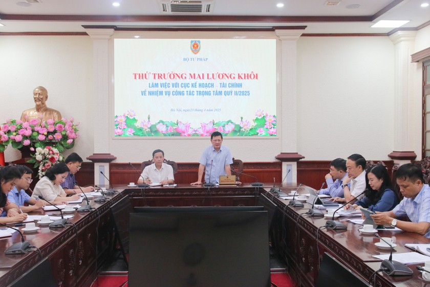 Tiếp tục xây dựng phương án sắp xếp, sử dụng hiệu quả tài sản, trụ sở của Bộ, ngành Tư pháp